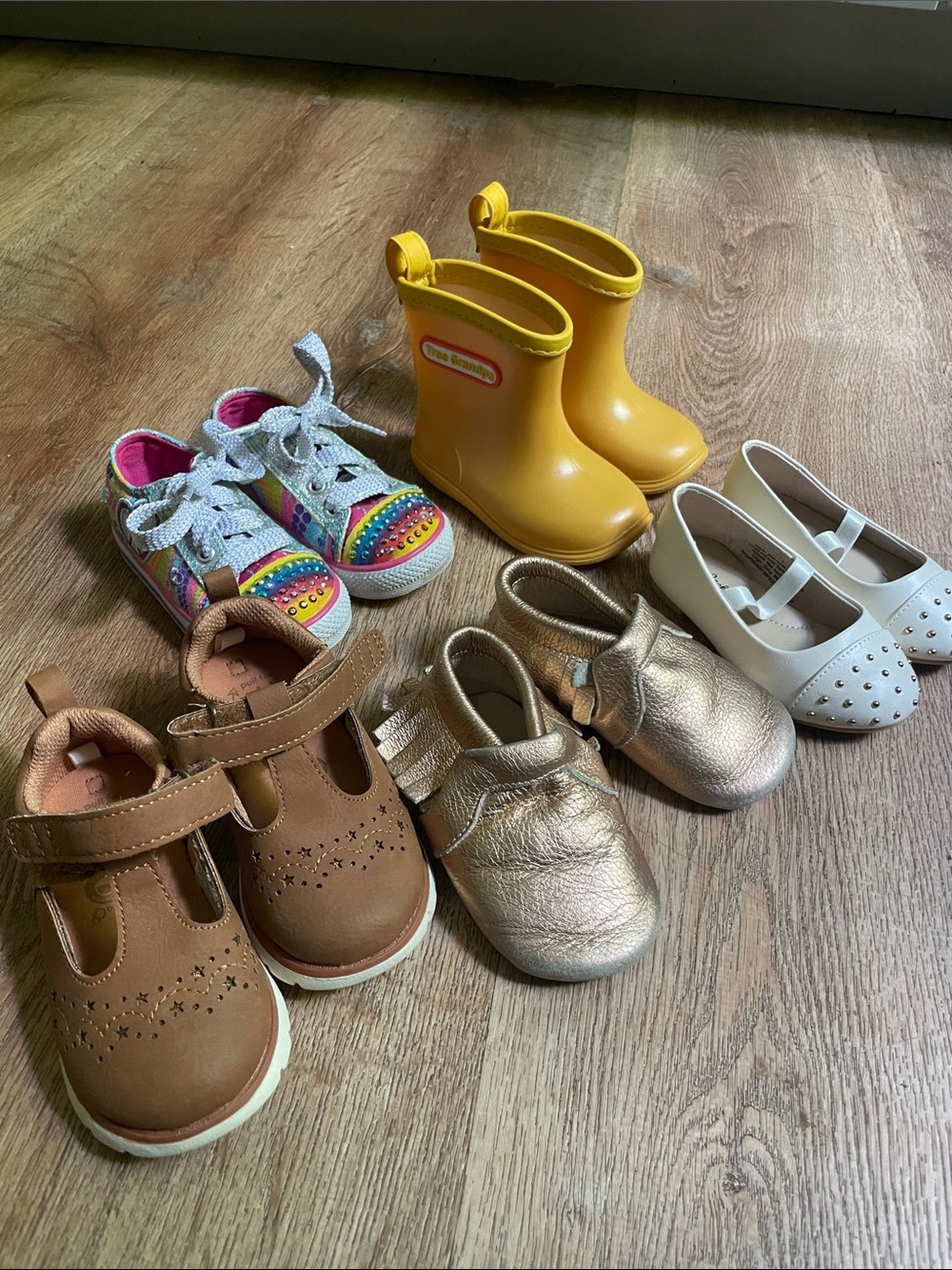 Cat & Jack Yellow Pull-On Toddler Rain Boots